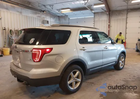 2017 Ford Explorer Xlt z USA, uszkodzony, nr VIN 1FM5K8DH1HGA09478
